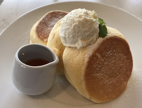 幸せのパンケーキ
