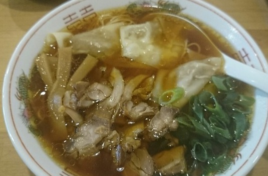 ワンタン麺