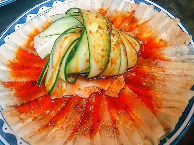 ゆで豚のニンニクソース
